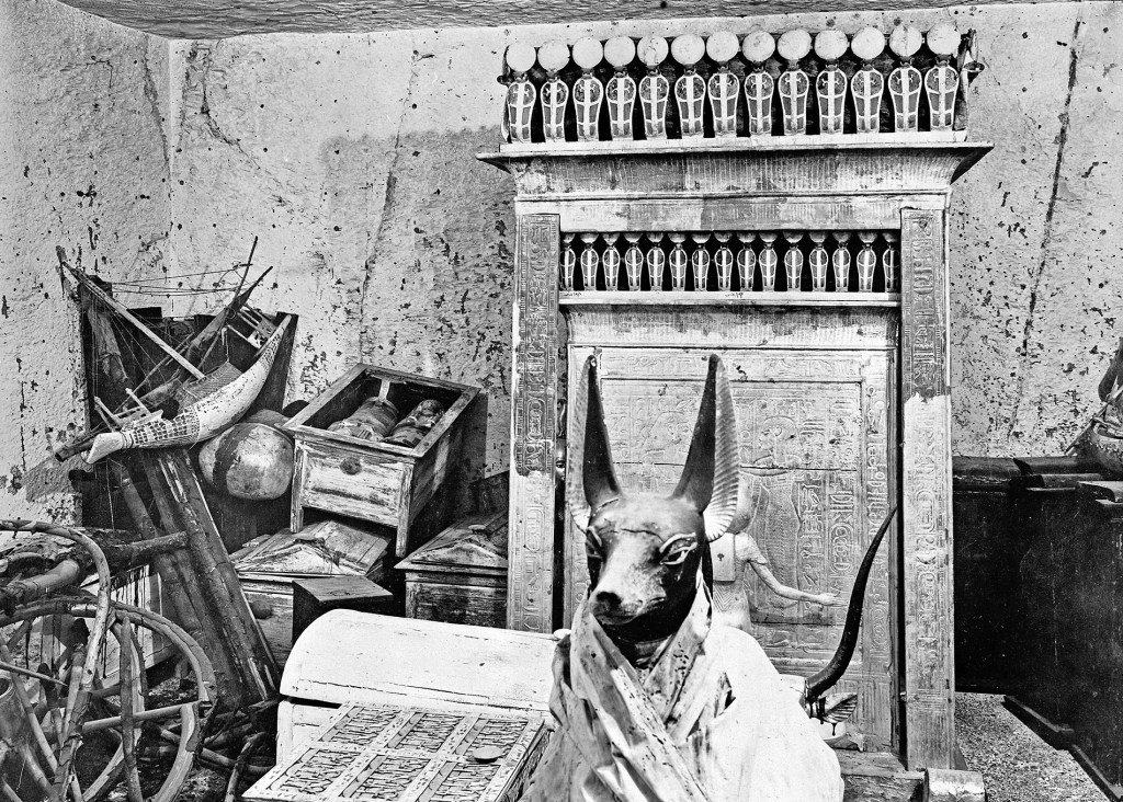 1922 Découverte tombe de Toutankhamon et ses merveilles
